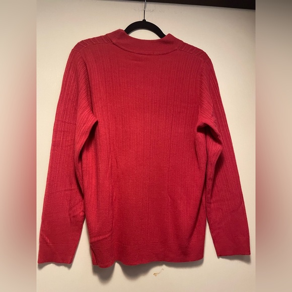 Alia Red Women’s Pull Over Sweater Size Large - Picture 9 of 9
